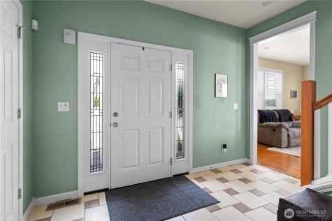 2140 SW Vista Park Drive Oak Harbor WA 98277