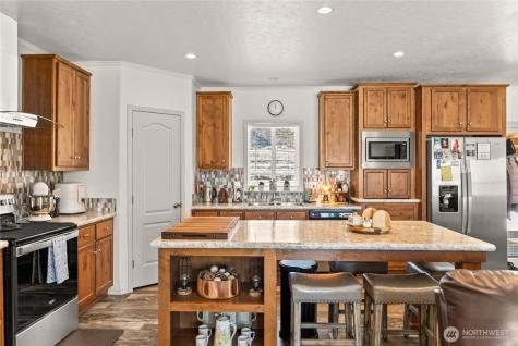 60 Alvarado Road Tonasket WA 98855