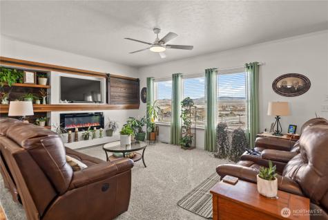 60 Alvarado Road Tonasket WA 98855