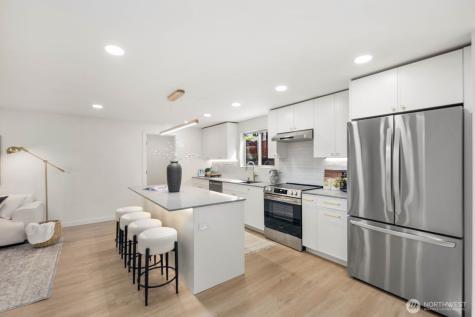 8110 68th Avenue SW Lakewood WA 98499