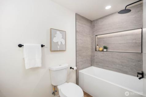 8110 68th Avenue SW Lakewood WA 98499