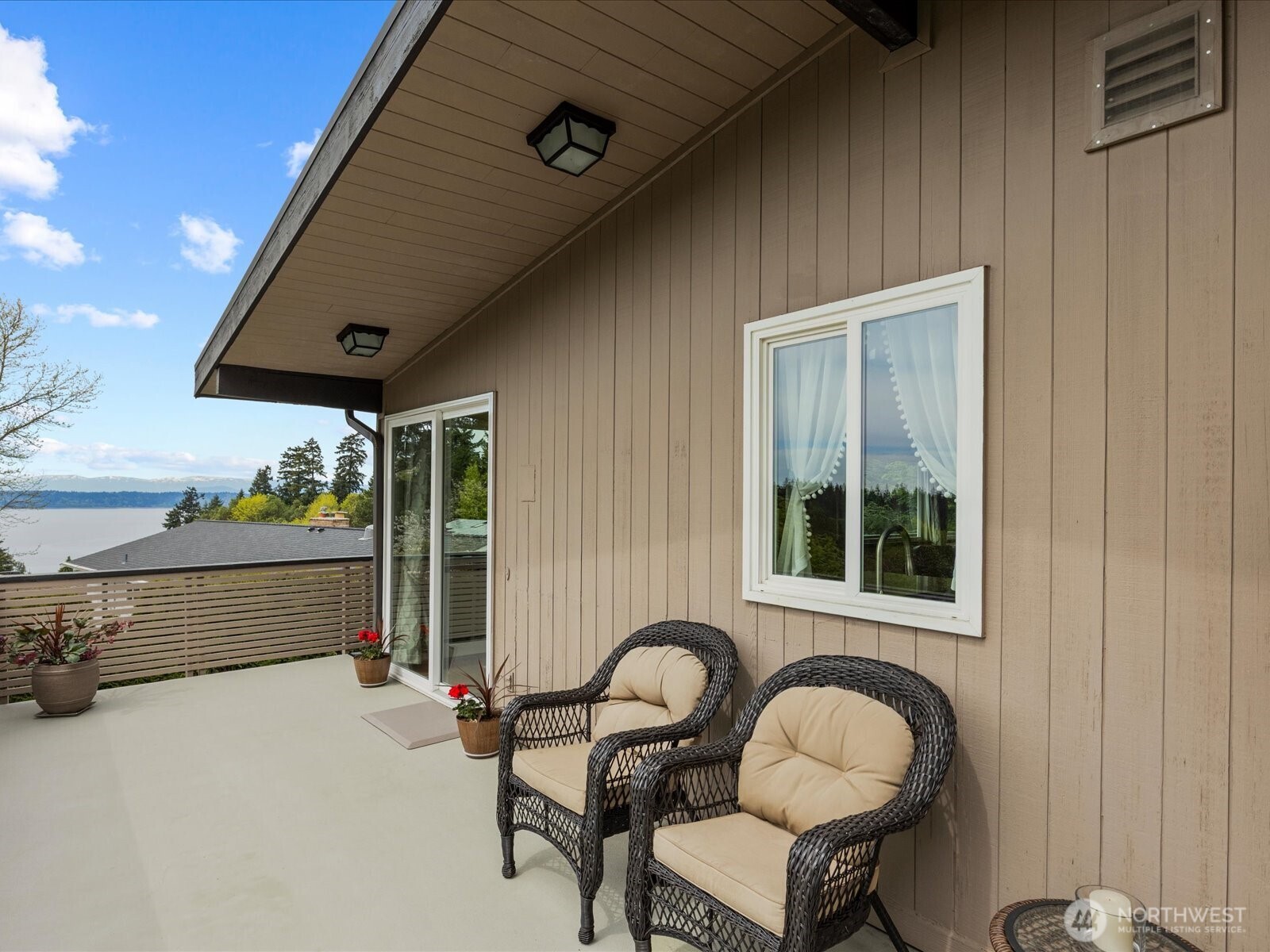 1401 SW 137th Street Burien WA 98166