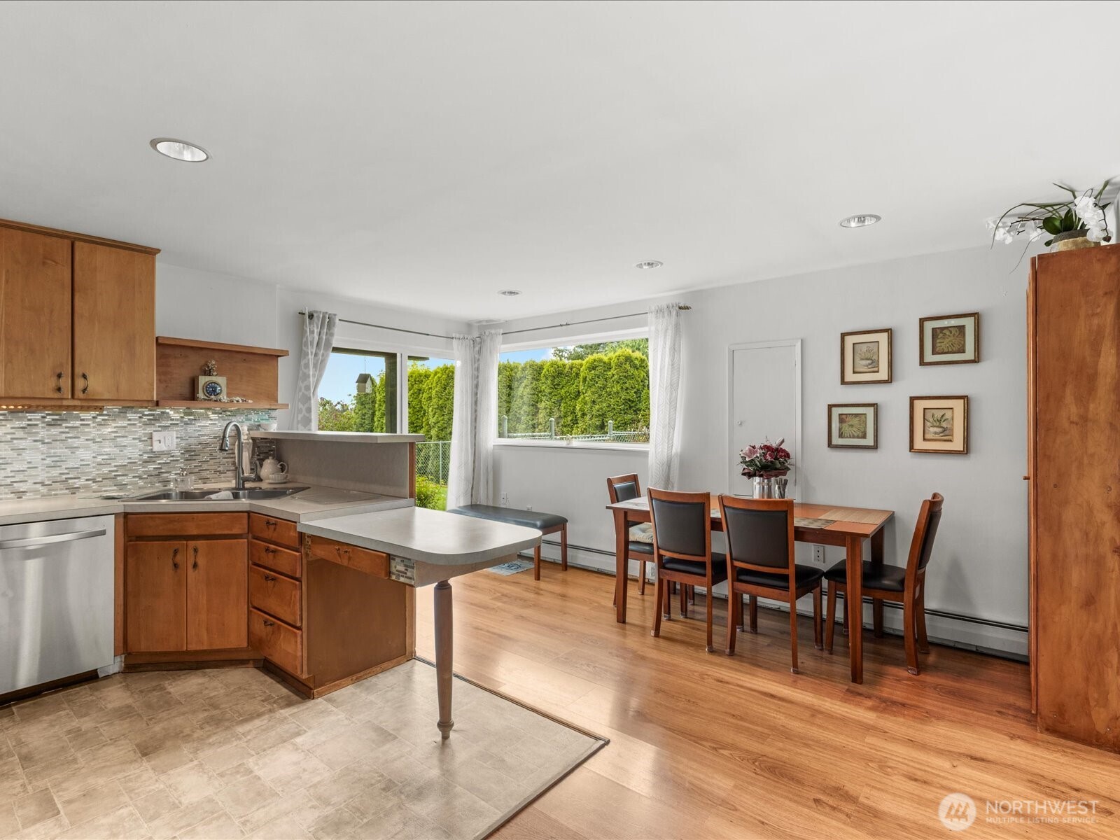 1401 SW 137th Street Burien WA 98166