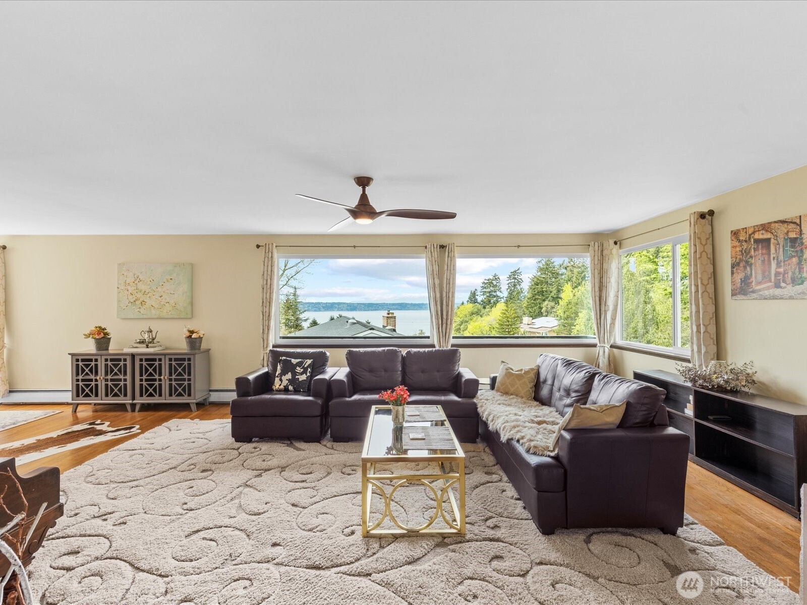 1401 SW 137th Street Burien WA 98166