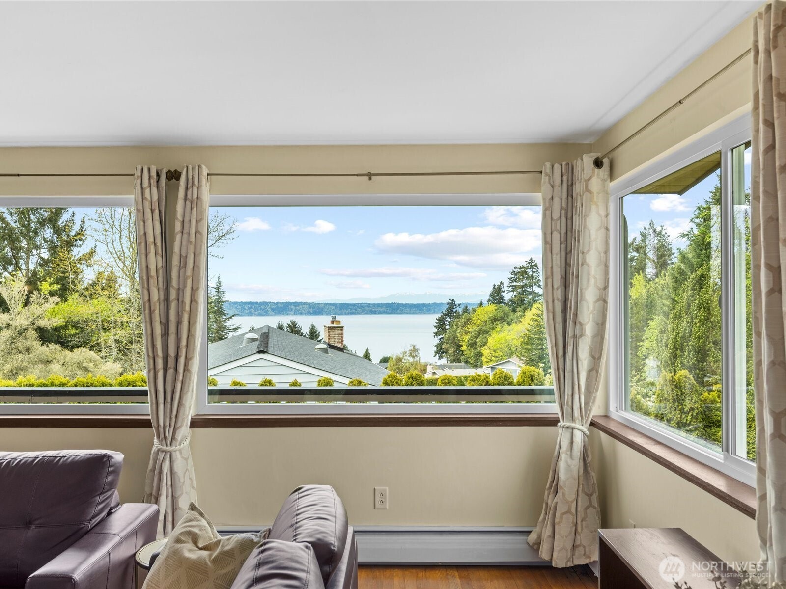 1401 SW 137th Street Burien WA 98166