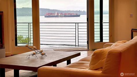 20423 10th Place SW Normandy Park WA 98166