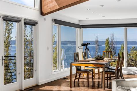 20423 10th Place SW Normandy Park WA 98166