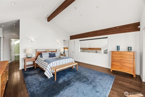 20423 10th Place SW Normandy Park WA 98166