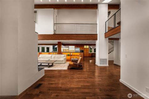 20423 10th Place SW Normandy Park WA 98166