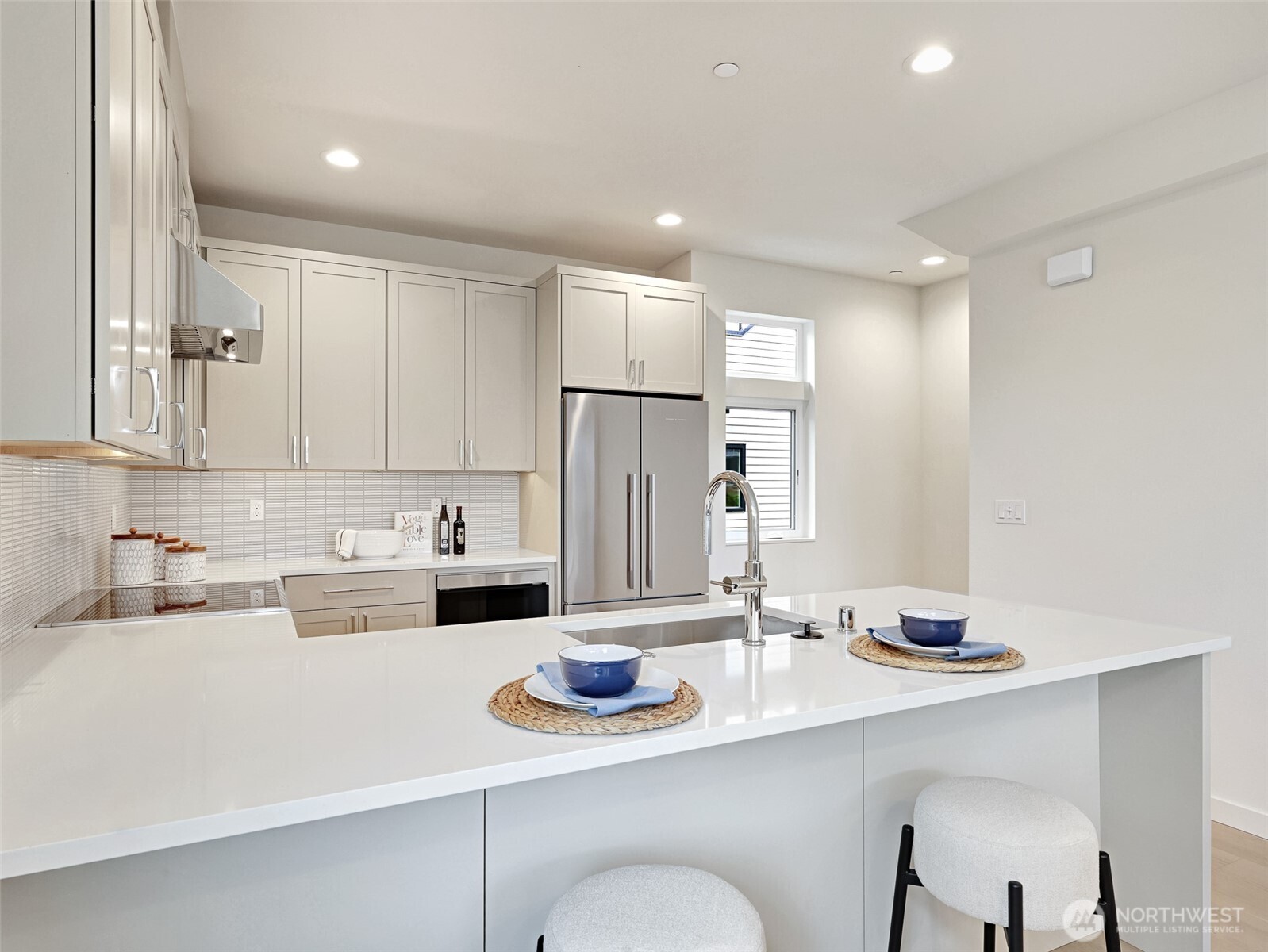 1416 N 47th Seattle WA 98103