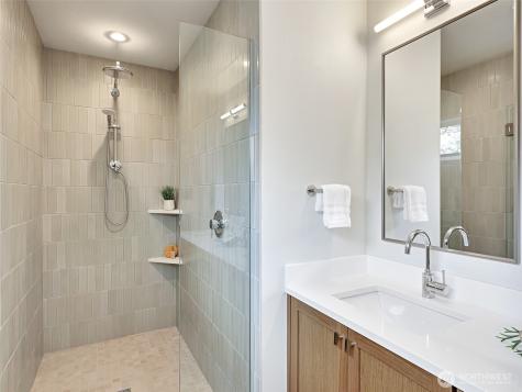 1416 N 47th Seattle WA 98103