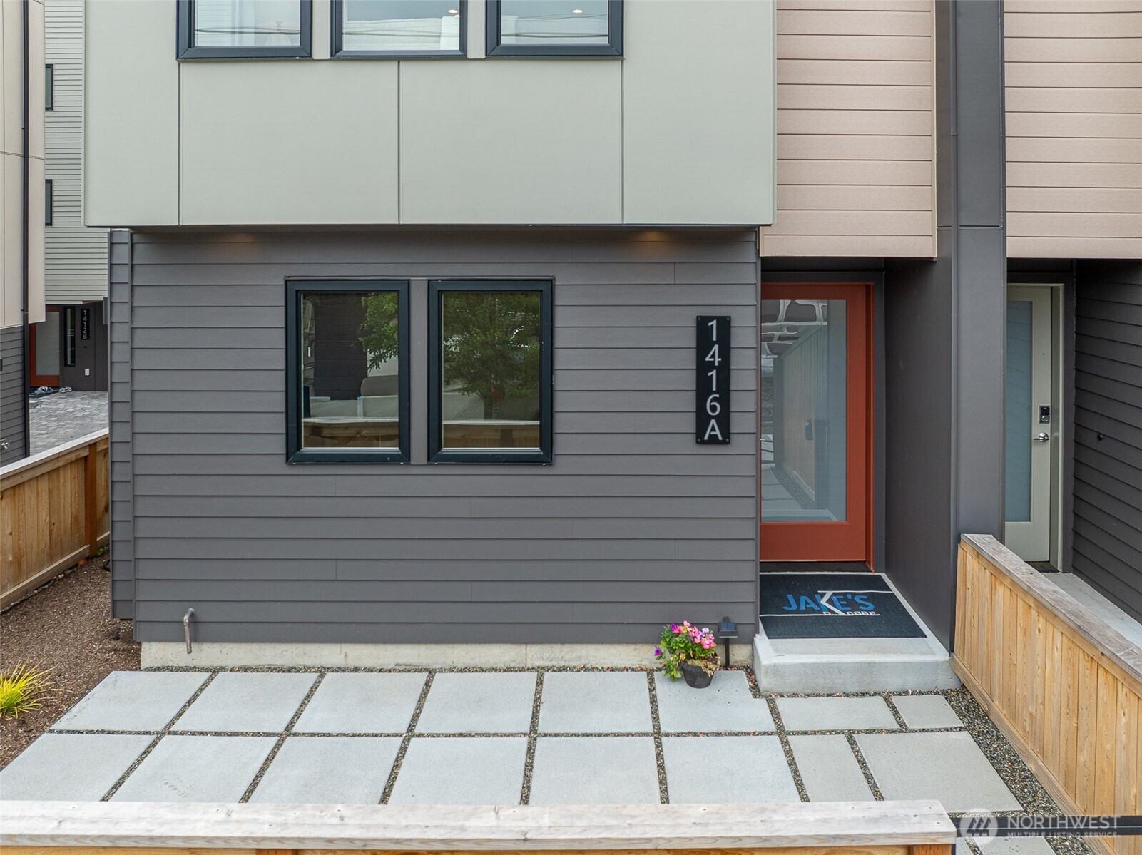 1416 N 47th Seattle WA 98103