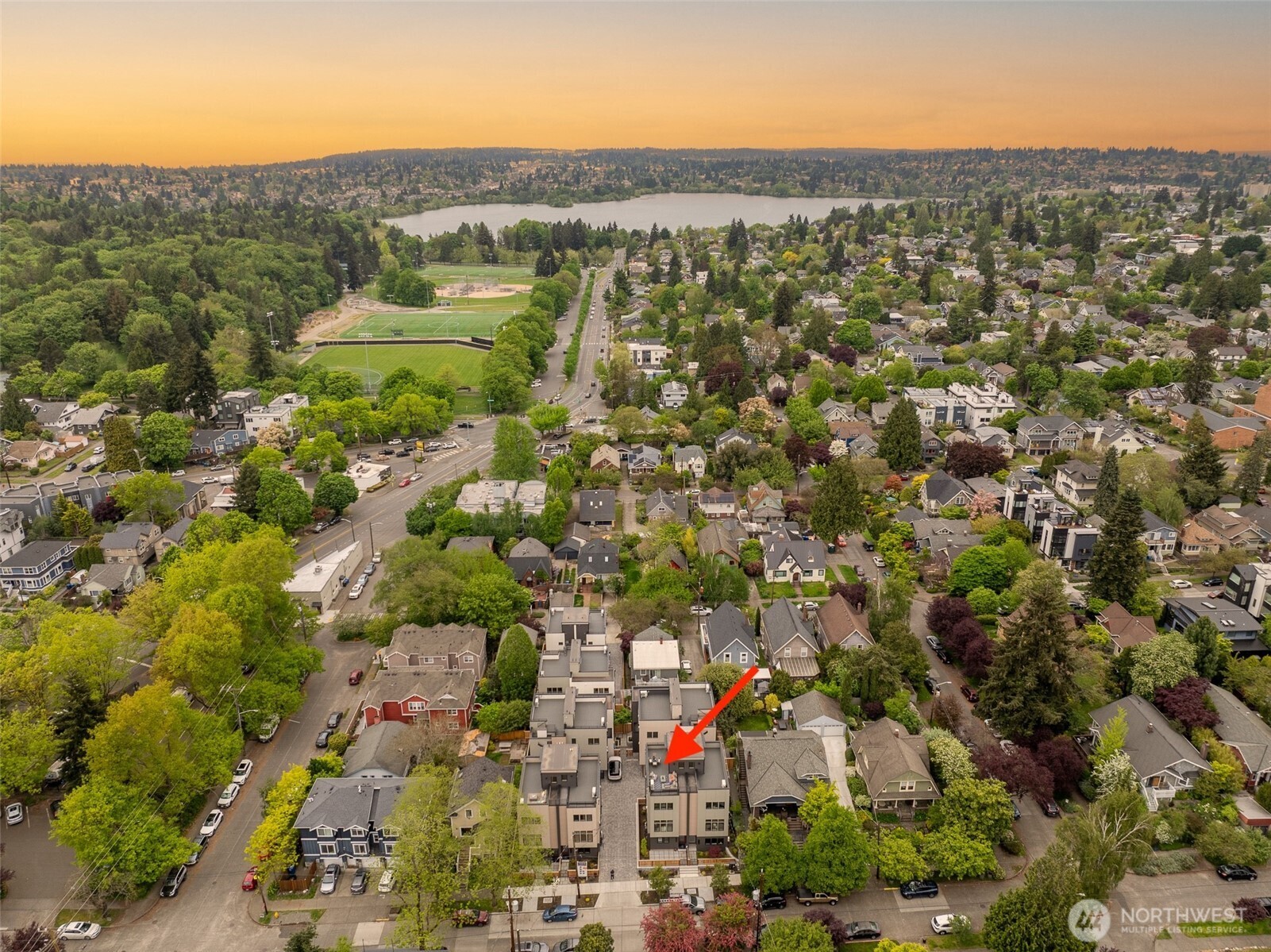 1416 N 47th Seattle WA 98103