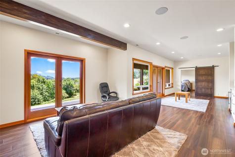 23738 Carlson Place Mount Vernon WA 98274
