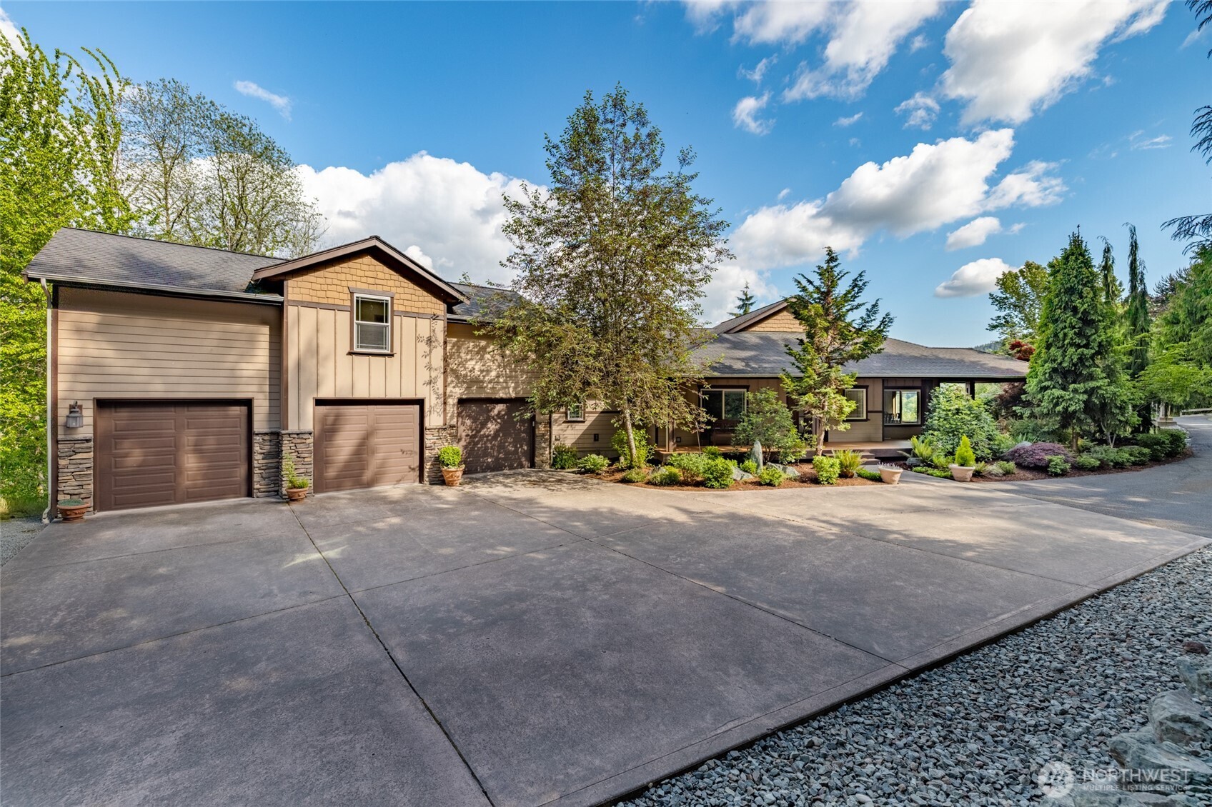 23738 Carlson Place Mount Vernon WA 98274