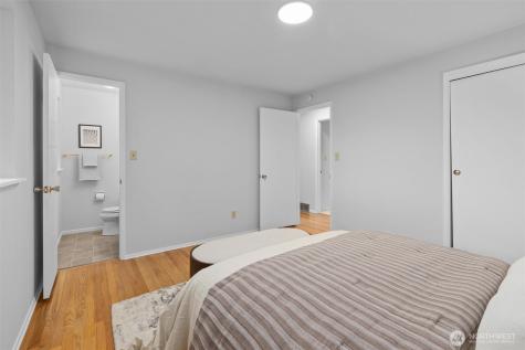 317 145th Avenue NE Bellevue WA 98007