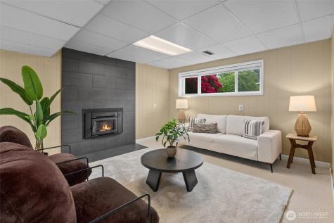 317 145th Avenue NE Bellevue WA 98007