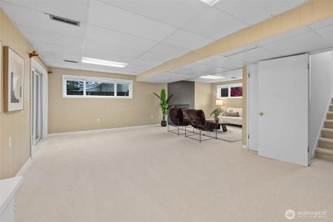 317 145th Avenue NE Bellevue WA 98007