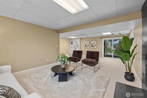 317 145th Avenue NE Bellevue WA 98007
