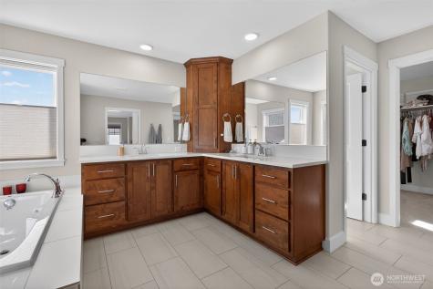 16811 NE 81st Street Vancouver WA 98682