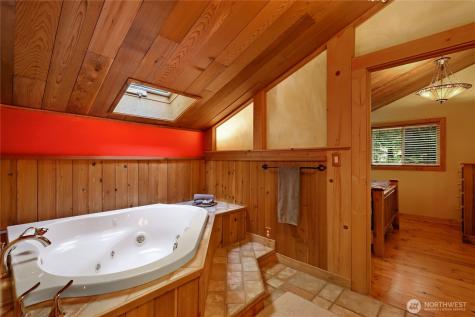 56818 387th Avenue Court E Ashford WA 98304