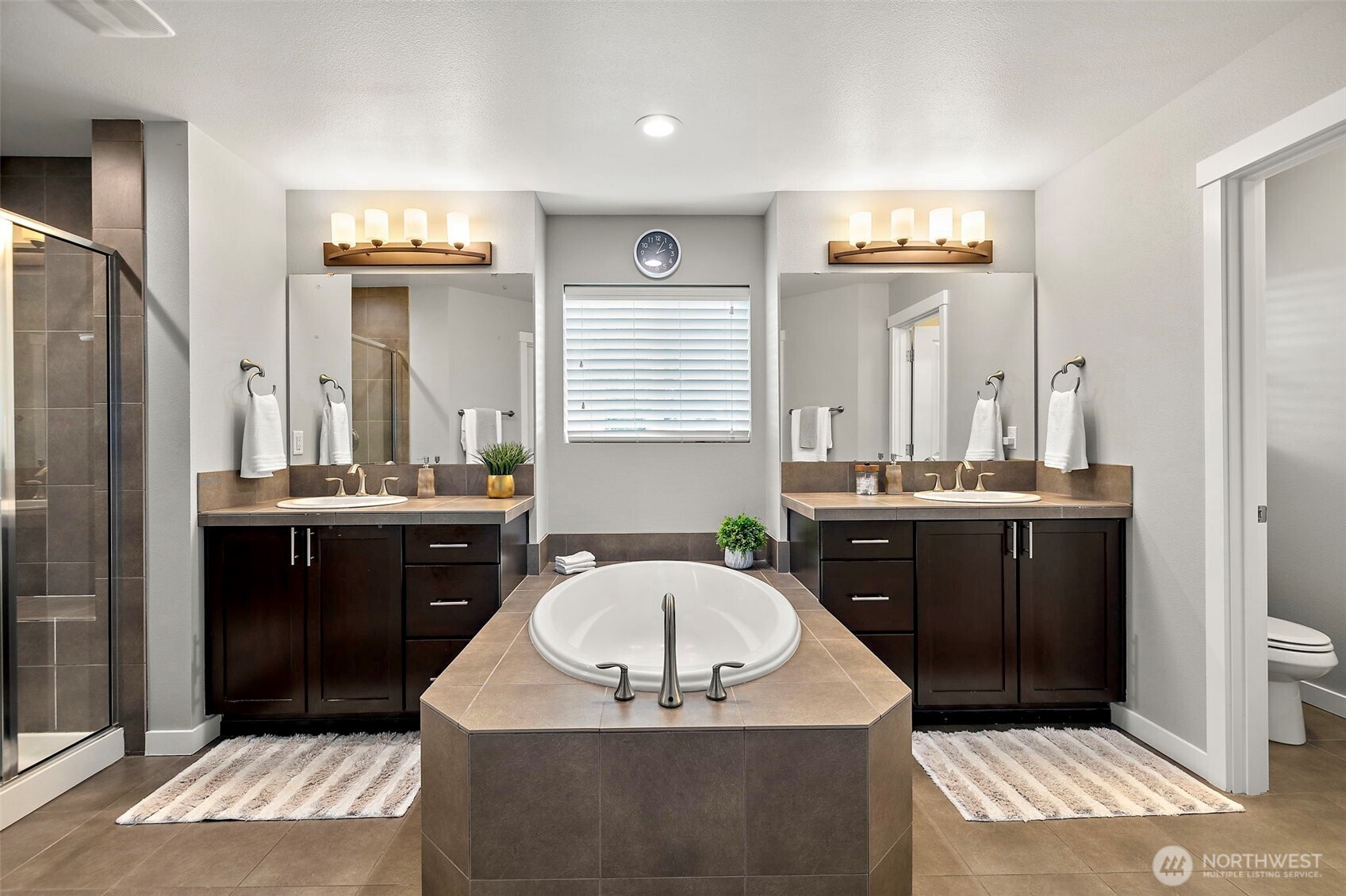 34331 SE Jacobia Street Snoqualmie WA 98065