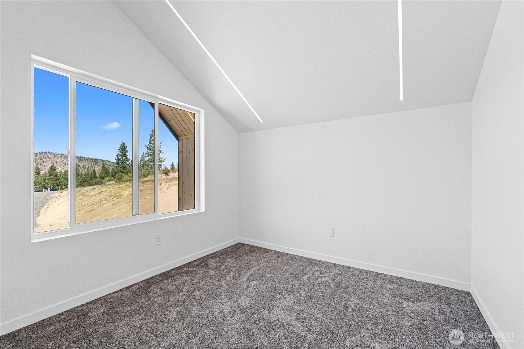 38265 Timber Lane N Lincoln WA 99147