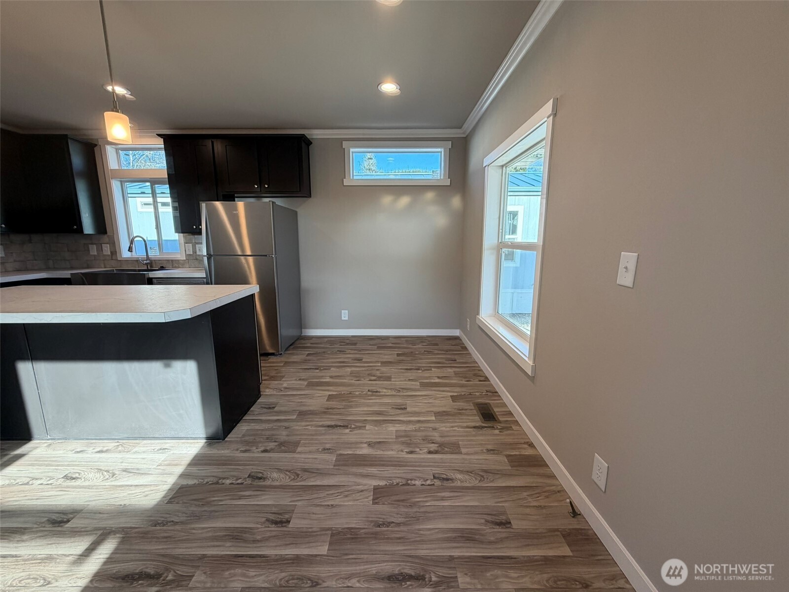 2010 Broadway Avenue Hoquiam WA 98550