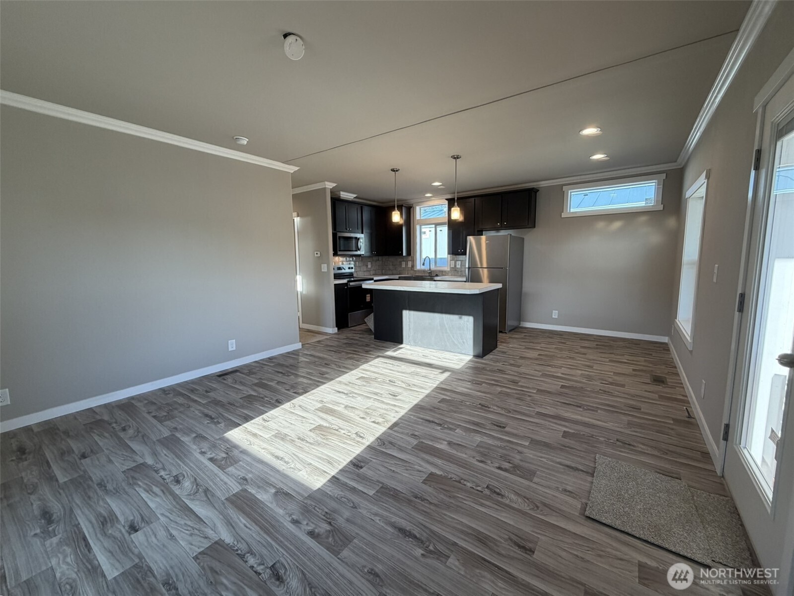 2010 Broadway Avenue Hoquiam WA 98550