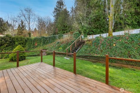 3814 Crystal Ridge Drive SE Puyallup WA 98372