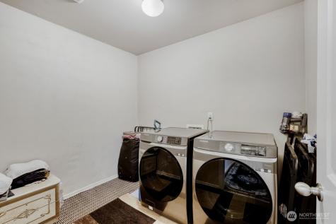 1328 E 51st Street Tacoma WA 98404