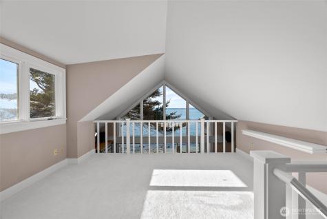 1034 57th Street Port Townsend WA 98368