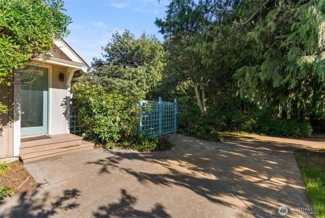 1034 57th Street Port Townsend WA 98368