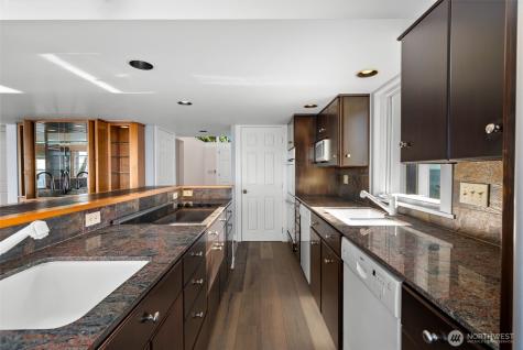 1034 57th Street Port Townsend WA 98368