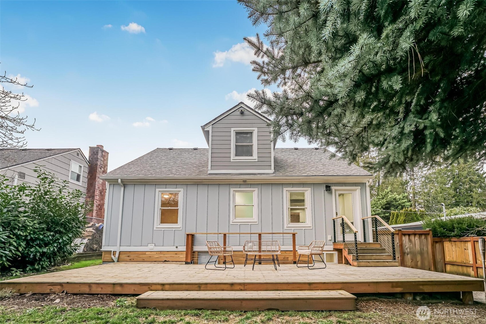 10230 62nd Avenue S Seattle WA 98178