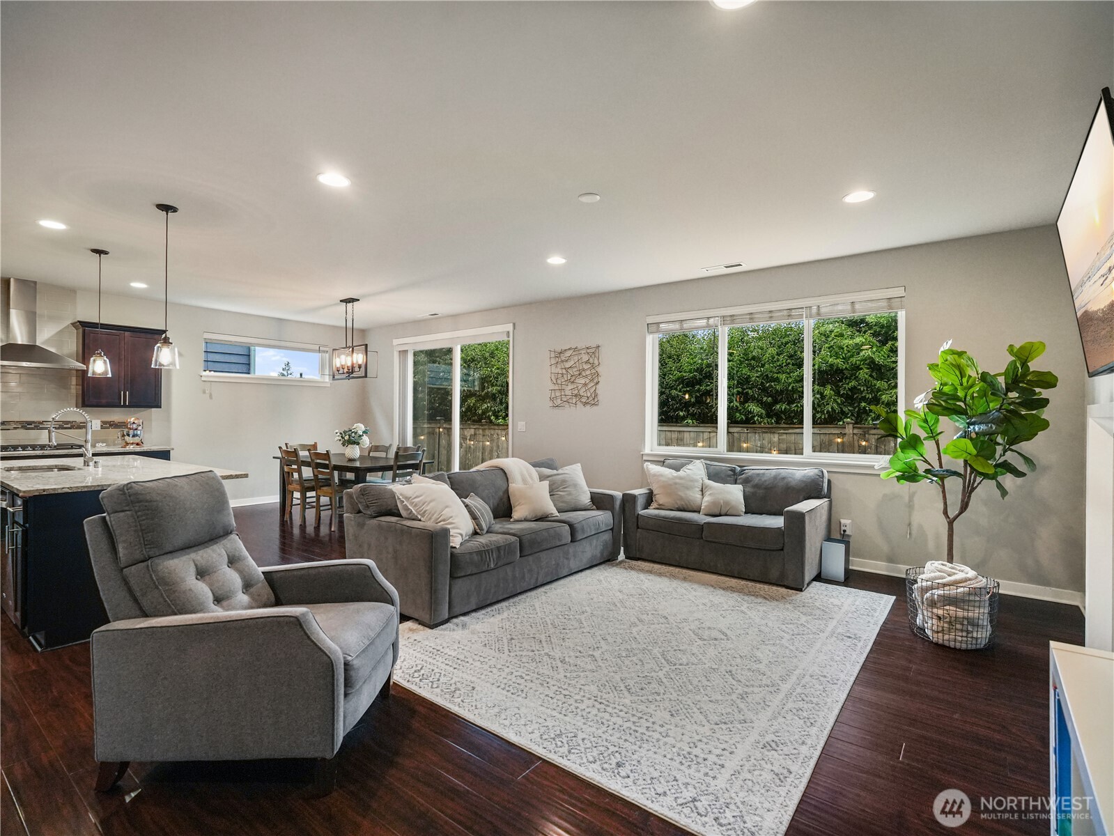 3729 133rd Place SW Lynnwood WA 98087