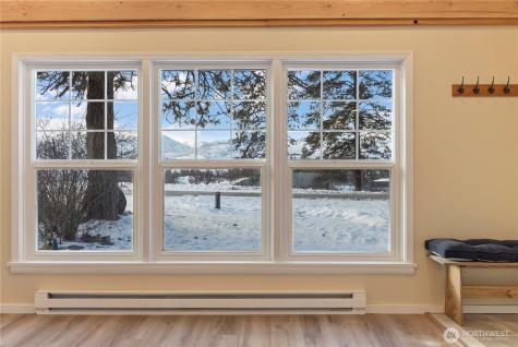146 E Chewuch Road Winthrop WA 98862