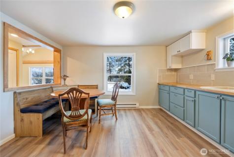 146 E Chewuch Road Winthrop WA 98862