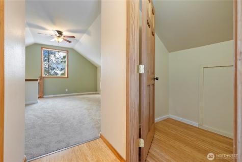 146 E Chewuch Road Winthrop WA 98862