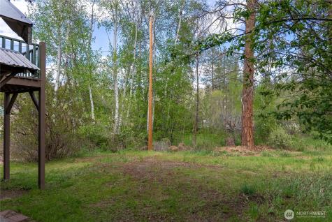 146 E Chewuch Road Winthrop WA 98862