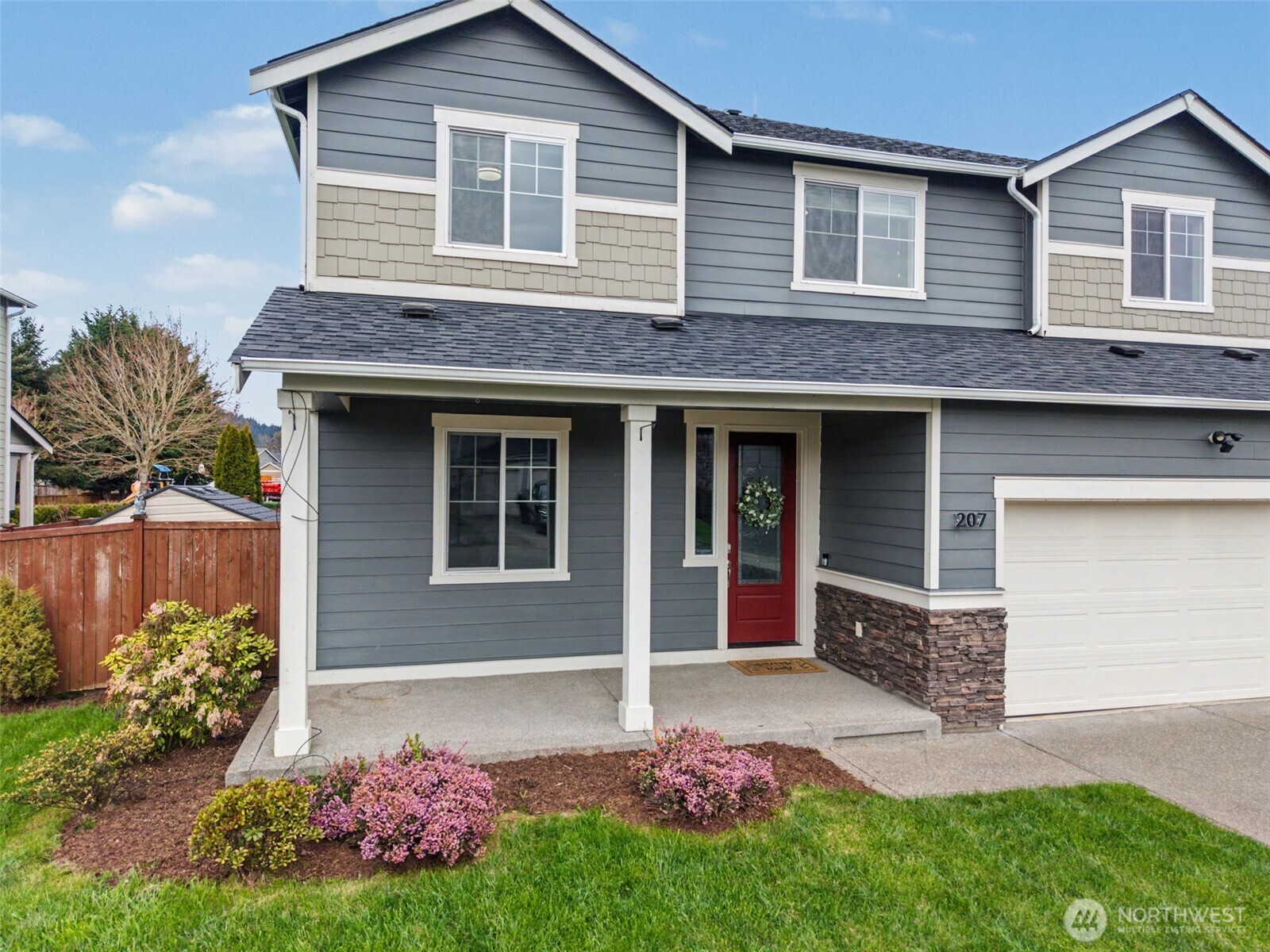 207 Fielding Street NE Orting WA 98360