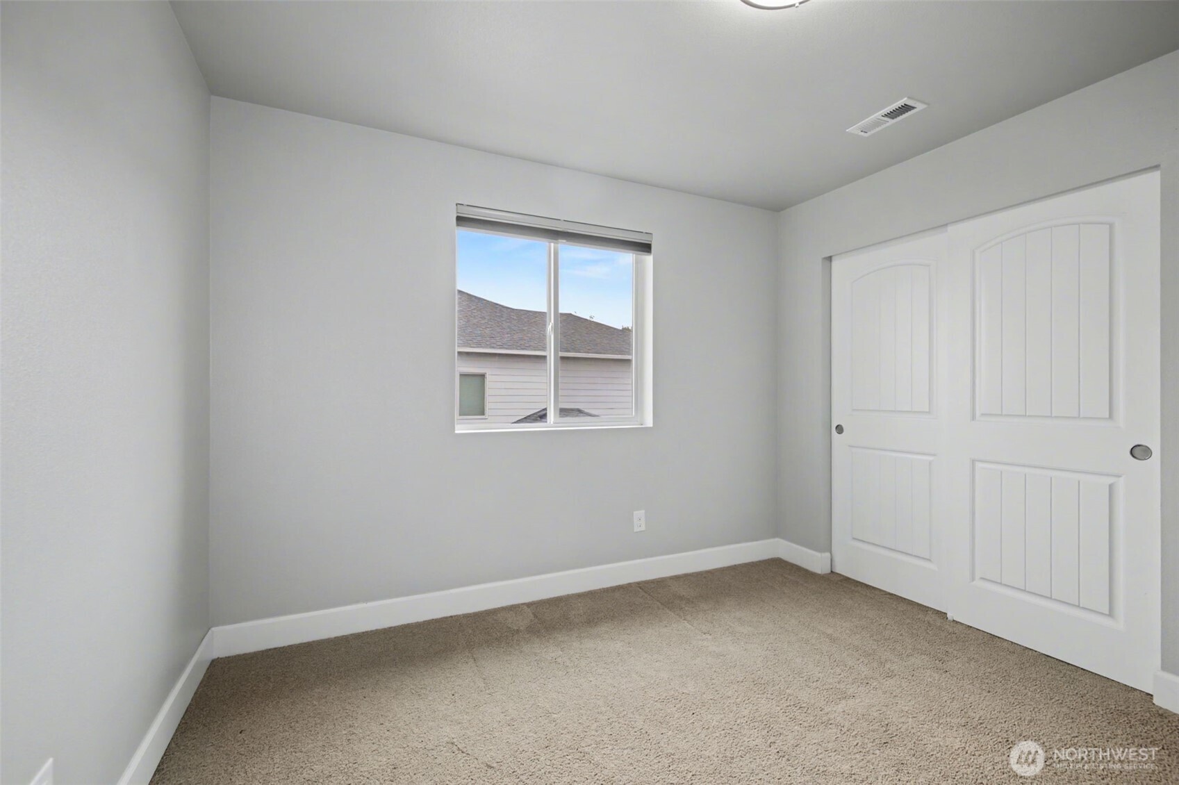 207 Fielding Street NE Orting WA 98360