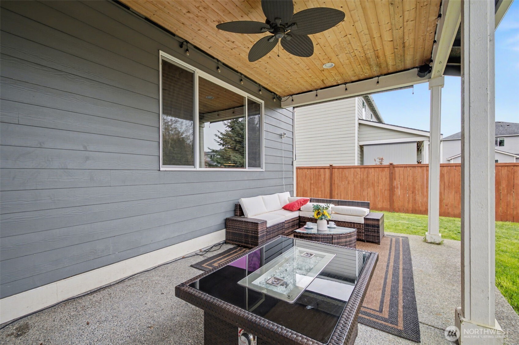 207 Fielding Street NE Orting WA 98360