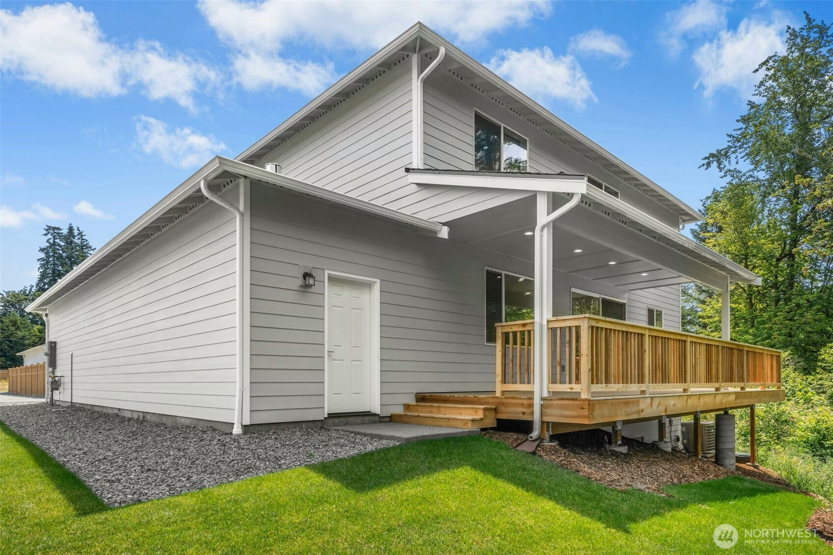 5842 229th Avenue E Buckley WA 98321