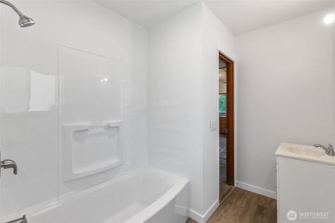 6928 View Park Road SE Port Orchard WA 98367