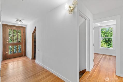6928 View Park Road SE Port Orchard WA 98367