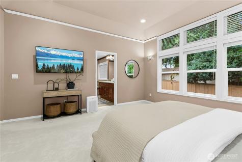 23502 25th Drive SE Bothell WA 98021