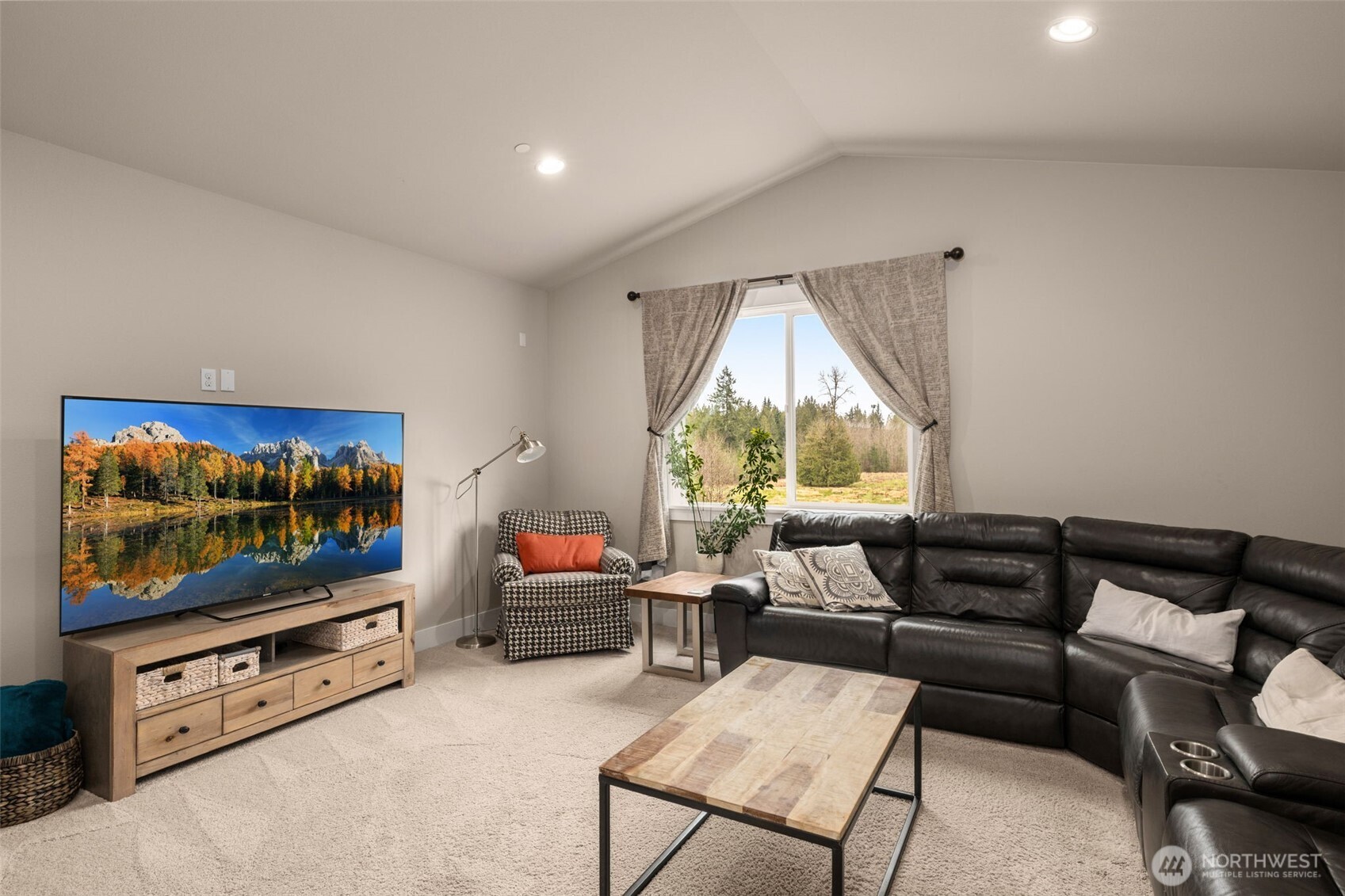 10219 Kelly Road NE Carnation WA 98014