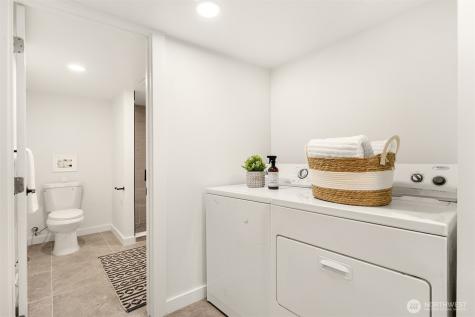 935 N 92nd Street Seattle WA 98103