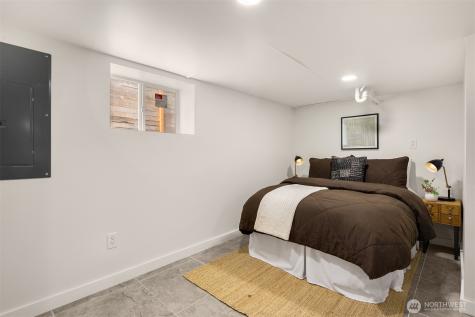 935 N 92nd Street Seattle WA 98103